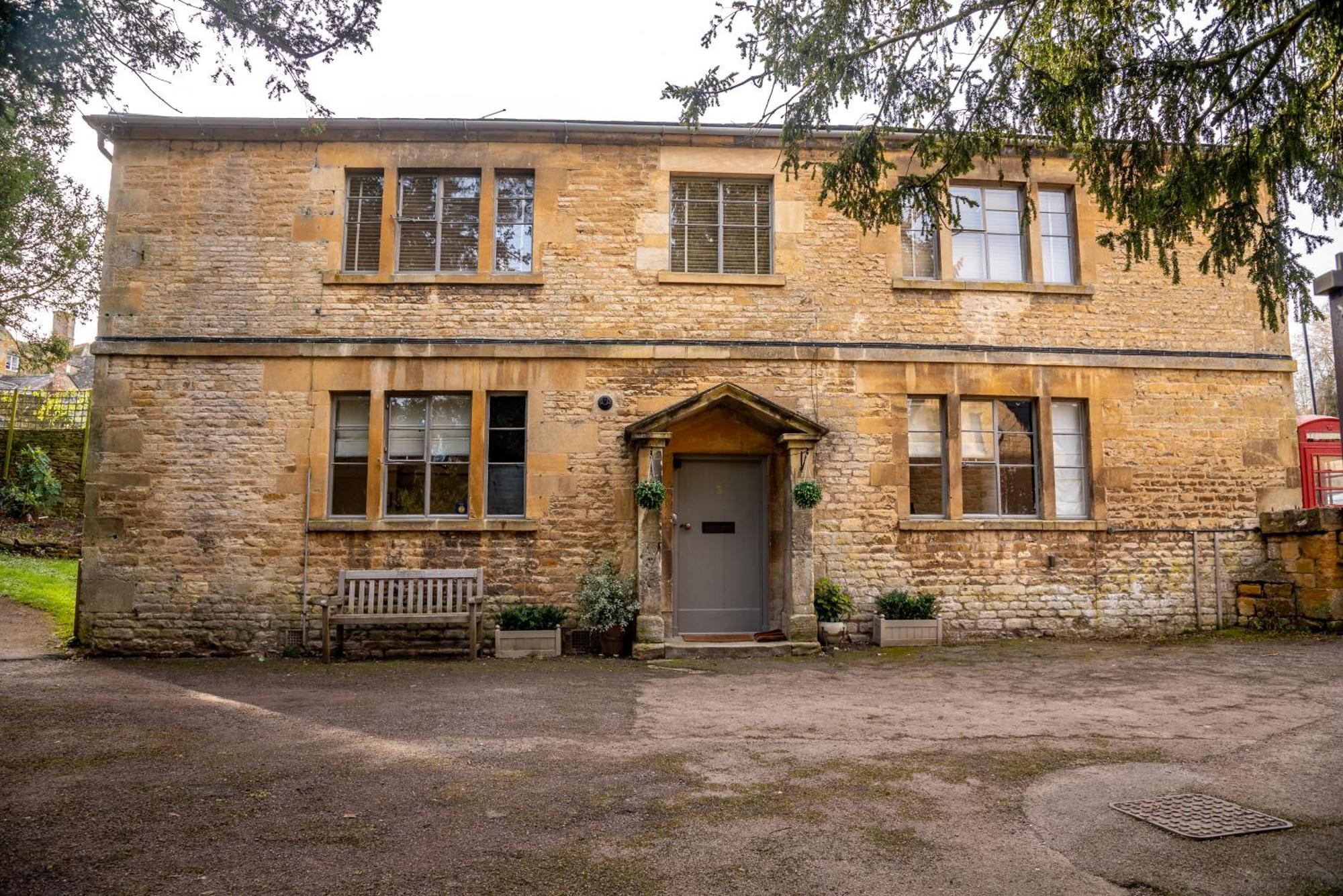 No.3 The Old Coach House Villa บล็อกลีย์ ภายนอก รูปภาพ